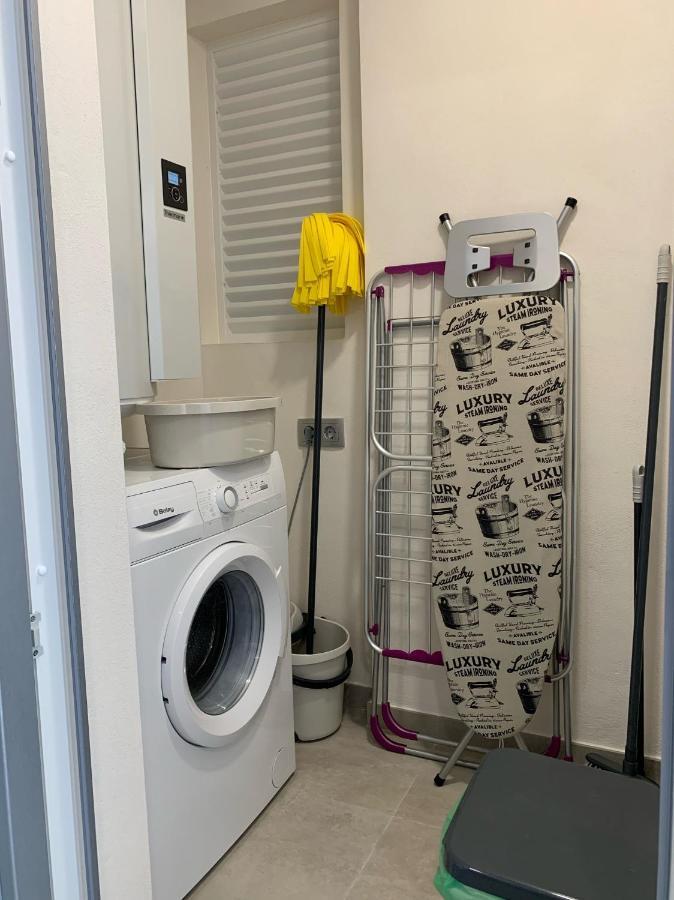Apartamento Amalia Delux En Torrevieja Eksteriør billede